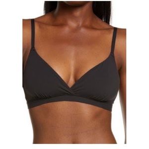 SKIMS Fits Everybody Triangle Bralette Onyx
